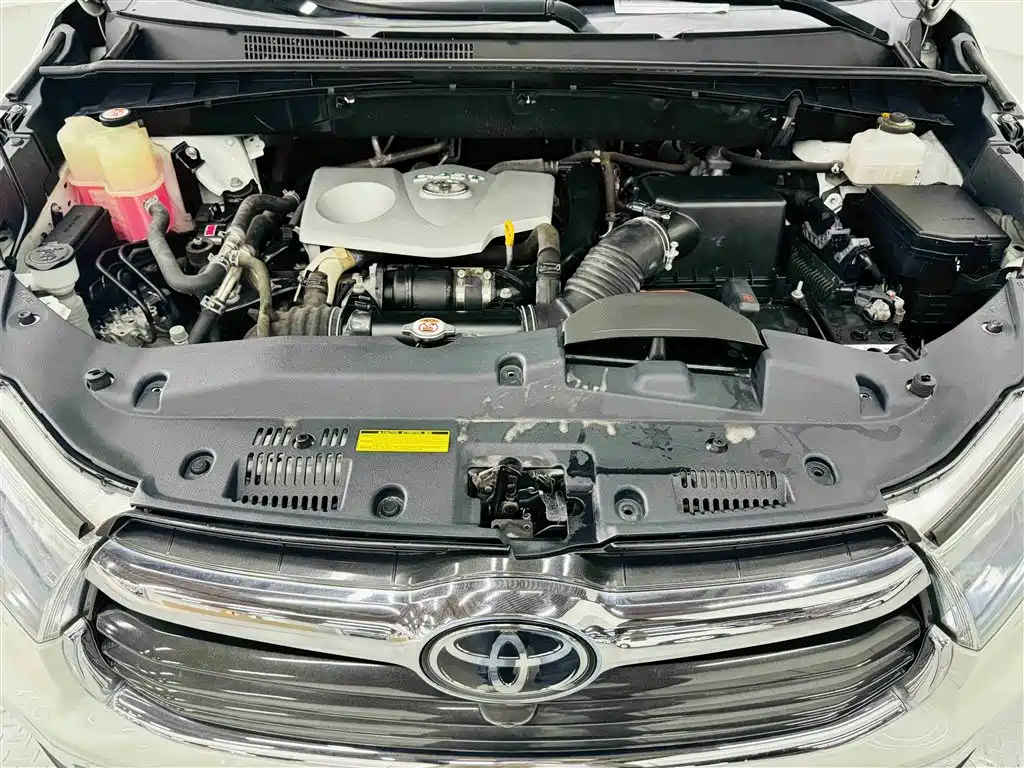 Toyota Highlander 2017 2.0T 4WD Ultimate 7-Seater фото 32