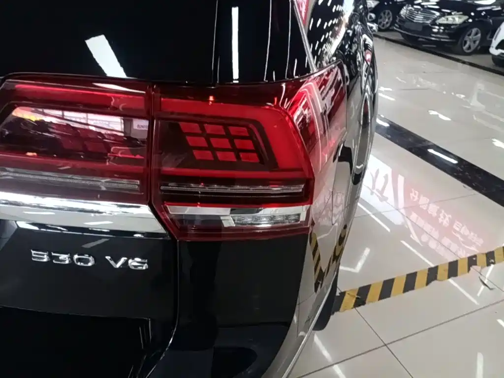 Фото 8 - Volkswagen Teramont