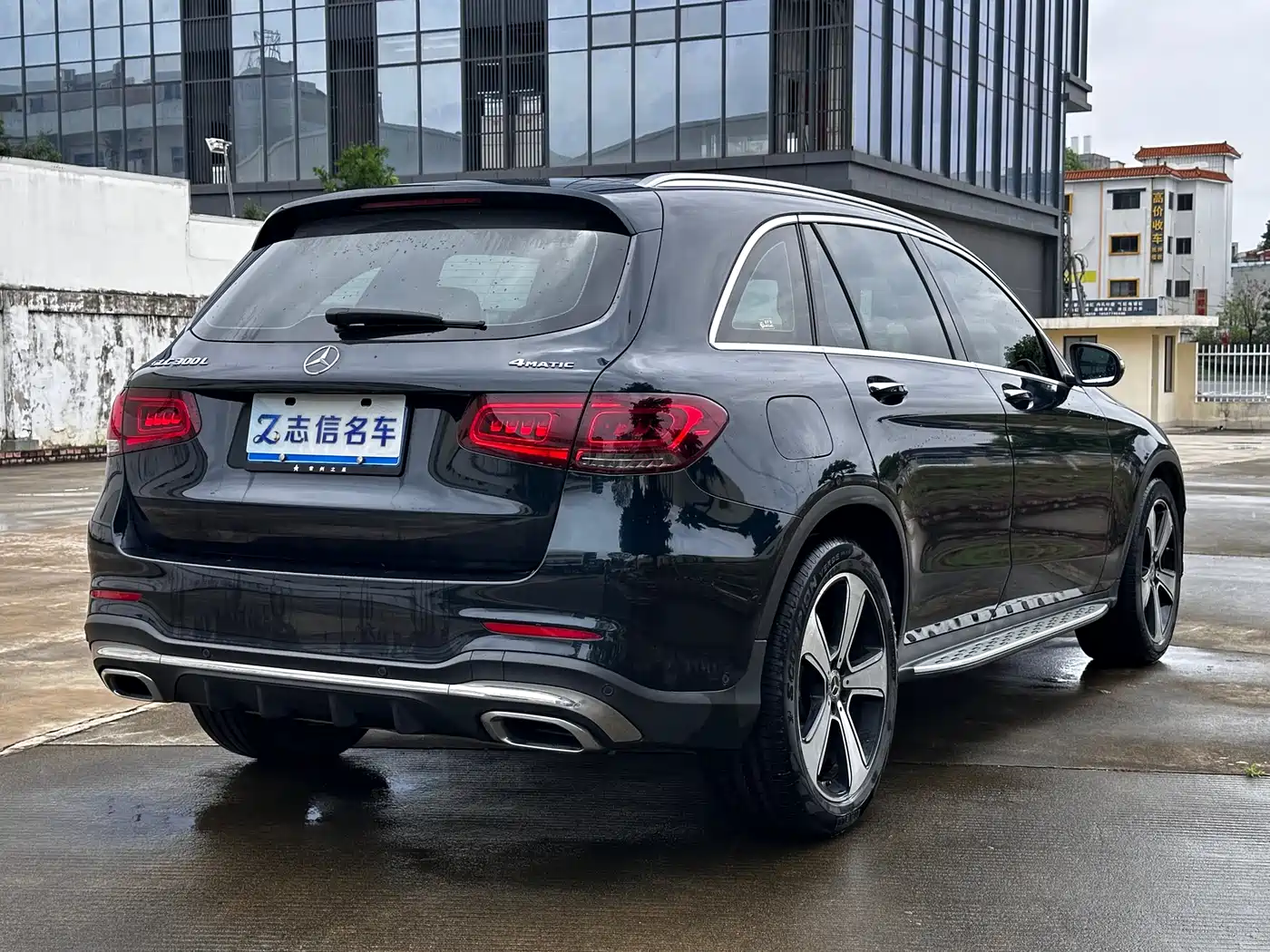 Mercedes-Benz GLC 2020 GLC 300 L 4MATIC Luxury фото 5