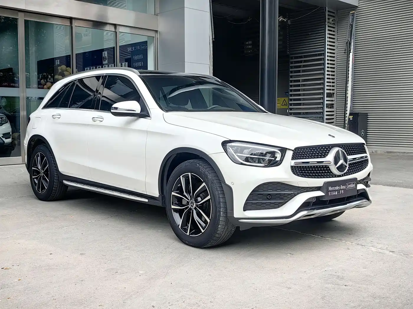 Mercedes-Benz GLC 2021 GLC 260 L 4MATIC Luxury фото 3