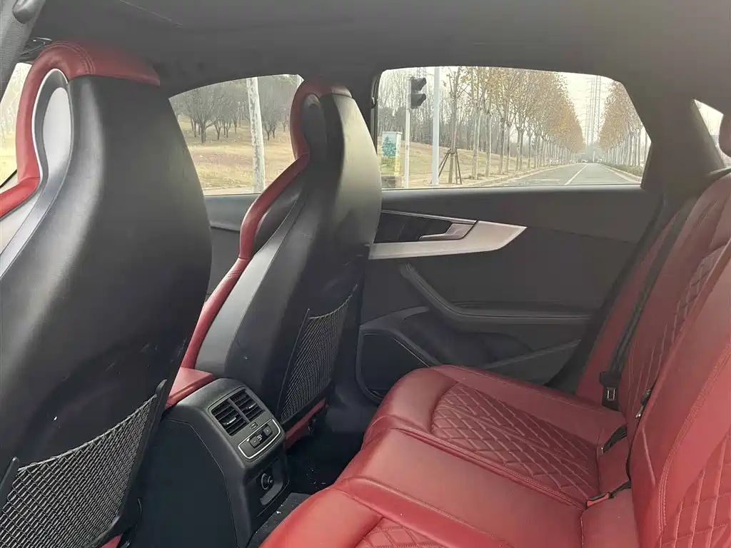 Audi S4 2022 S4 3.0TFSI фото 13