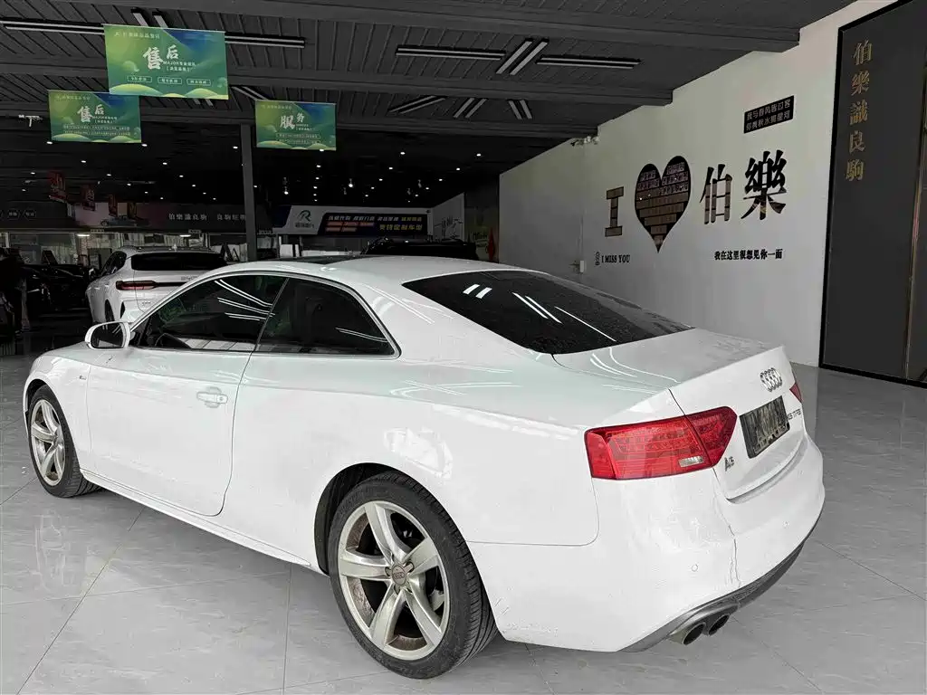 Audi A5 (Import) 2016 Facelift Coupe 45 TFSI Comfort фото 17