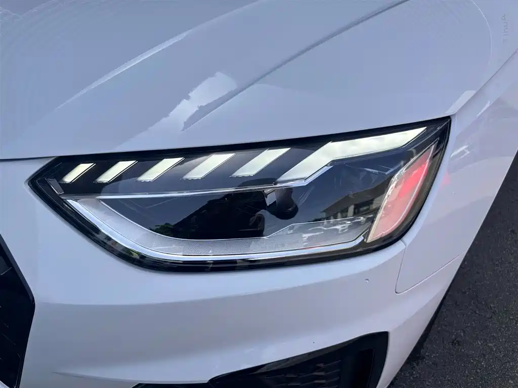 Audi A4L 2022 40 TFSI Luxury Dynamic фото 15