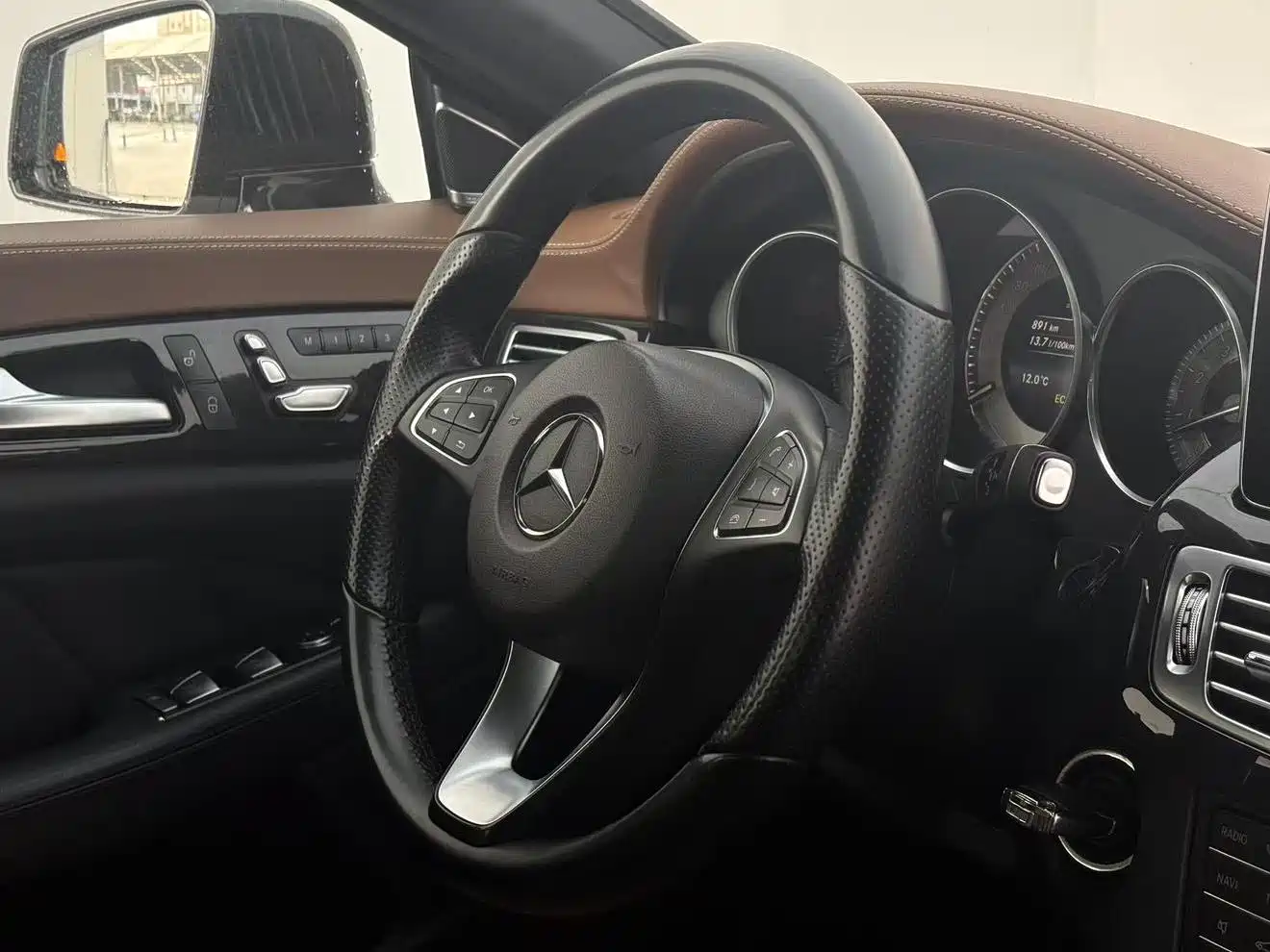 Mercedes-Benz CLS 2016 CLS 320 Edition фото 13