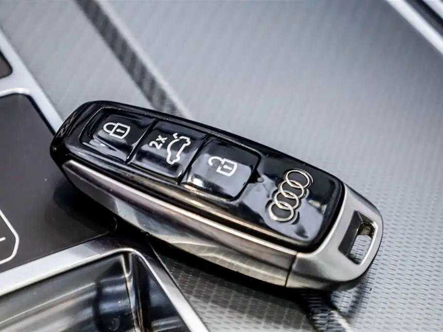Audi A7L 2024 45TFSI S-line Dream Edition Crystal Package фото 34