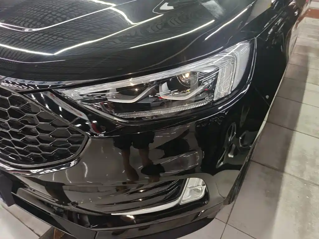Ford Edge 2019 2020 EcoBoost 245 2WD ST-Line 5-Seater