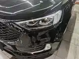 Фото 24 - Ford Edge