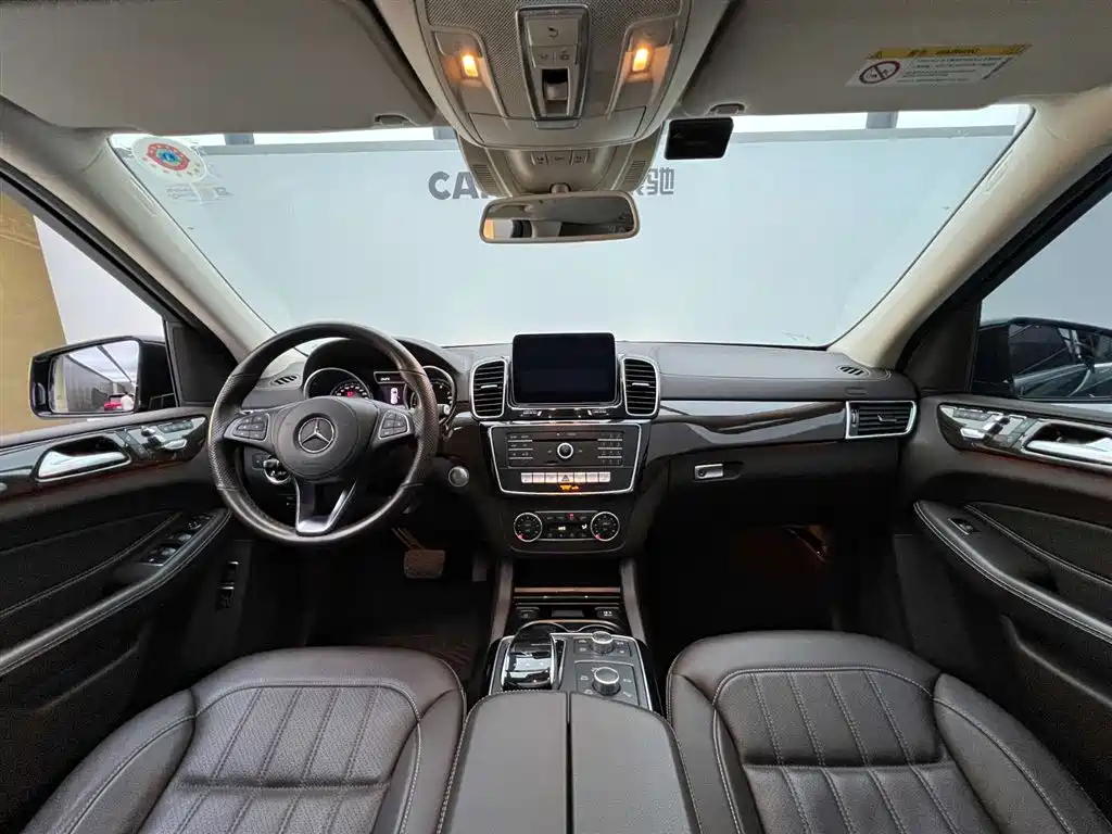 Mercedes-Benz GLS 2018 Facelift GLS 400 4MATIC Sport фото 14