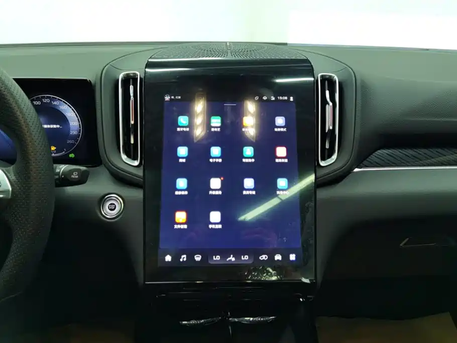 Hongqi HS3 PHEV 2024 PHEV 115km Power Edition фото 13