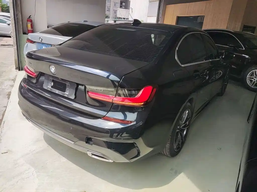 Фото 7 - BMW 3 Series