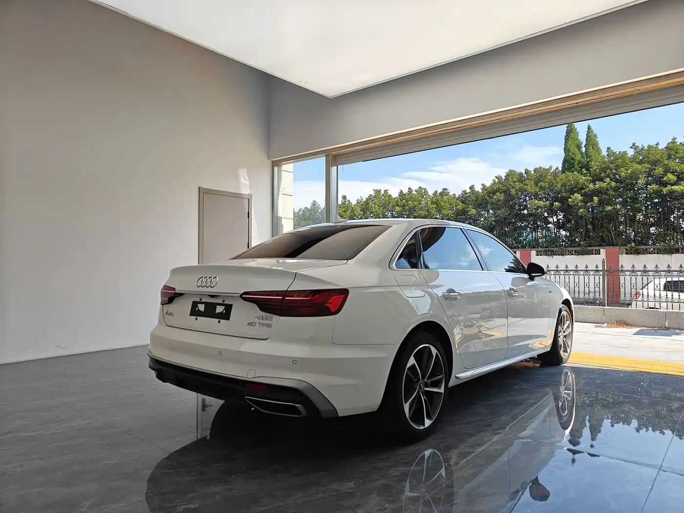 Audi A4L, миниатюра 4