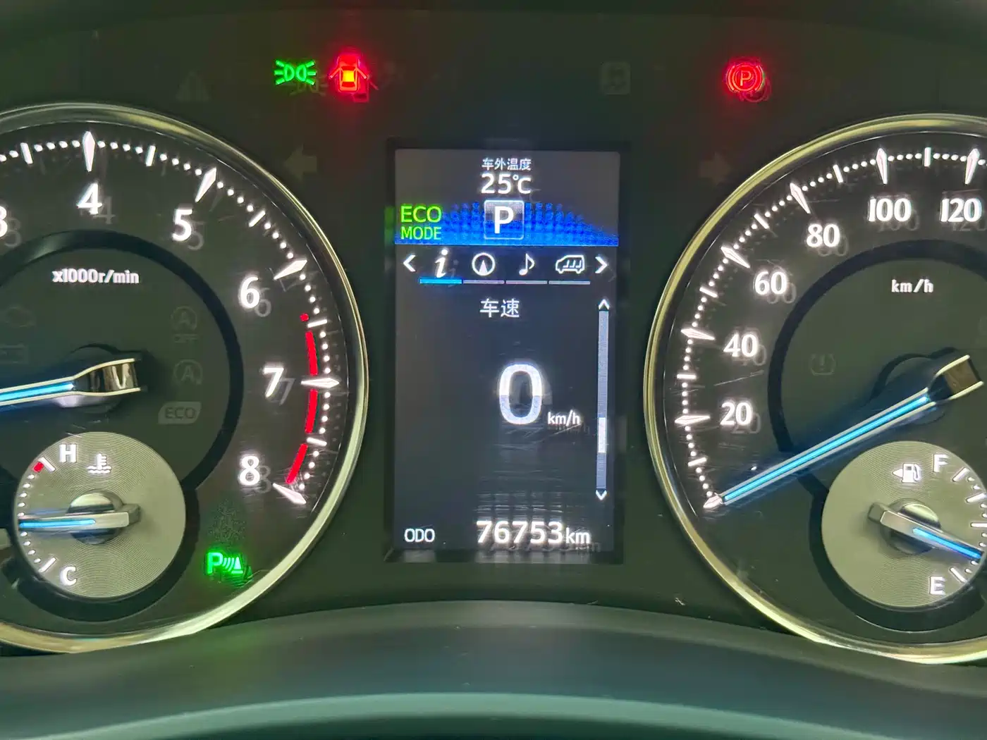 Toyota Alphard 2015 3.5L Luxury Edition фото 13