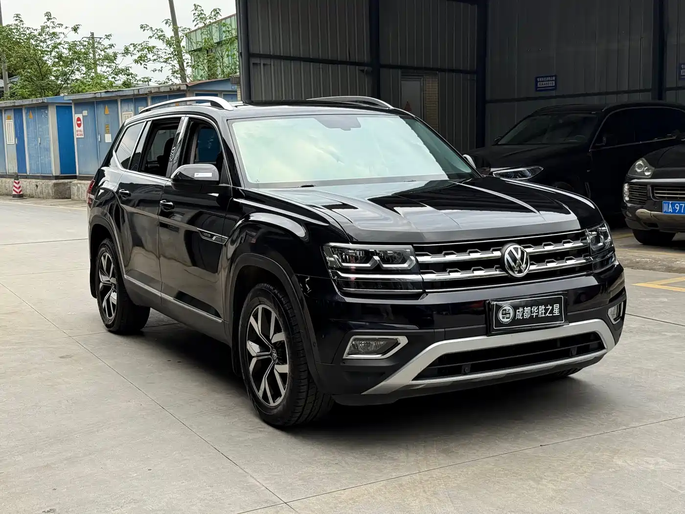 Volkswagen Teramont 2019 380TSI 4WD Luxury Edition China VI фото 4