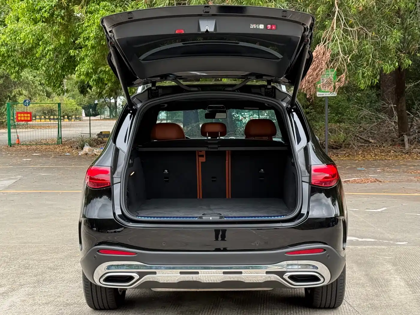 Mercedes-Benz GLC 2024 GLC 260 L 4MATIC Luxury 5-seater фото 15