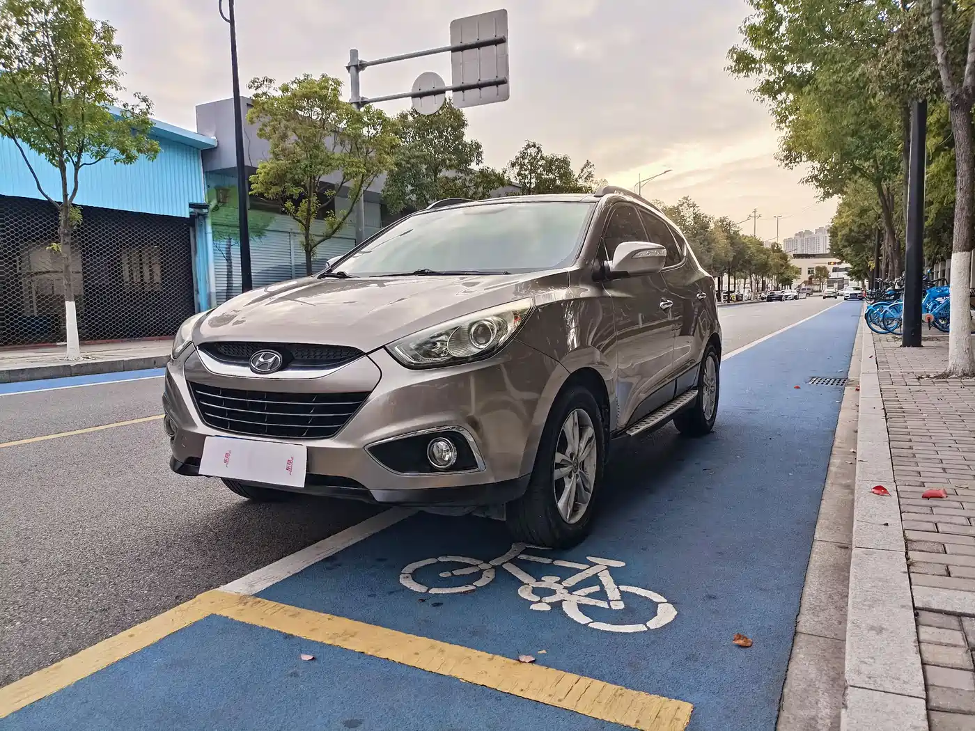 Hyundai Beijing Hyundai ix35 2010 2.0L Automatic 4WD Premium GLS