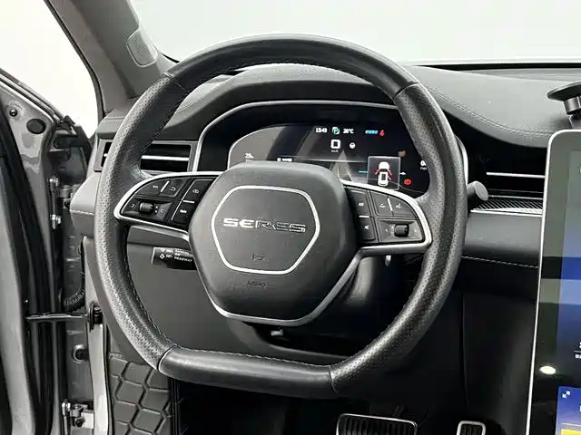 SERES SF5 2021 2020 2WD High Performance Sport Edition