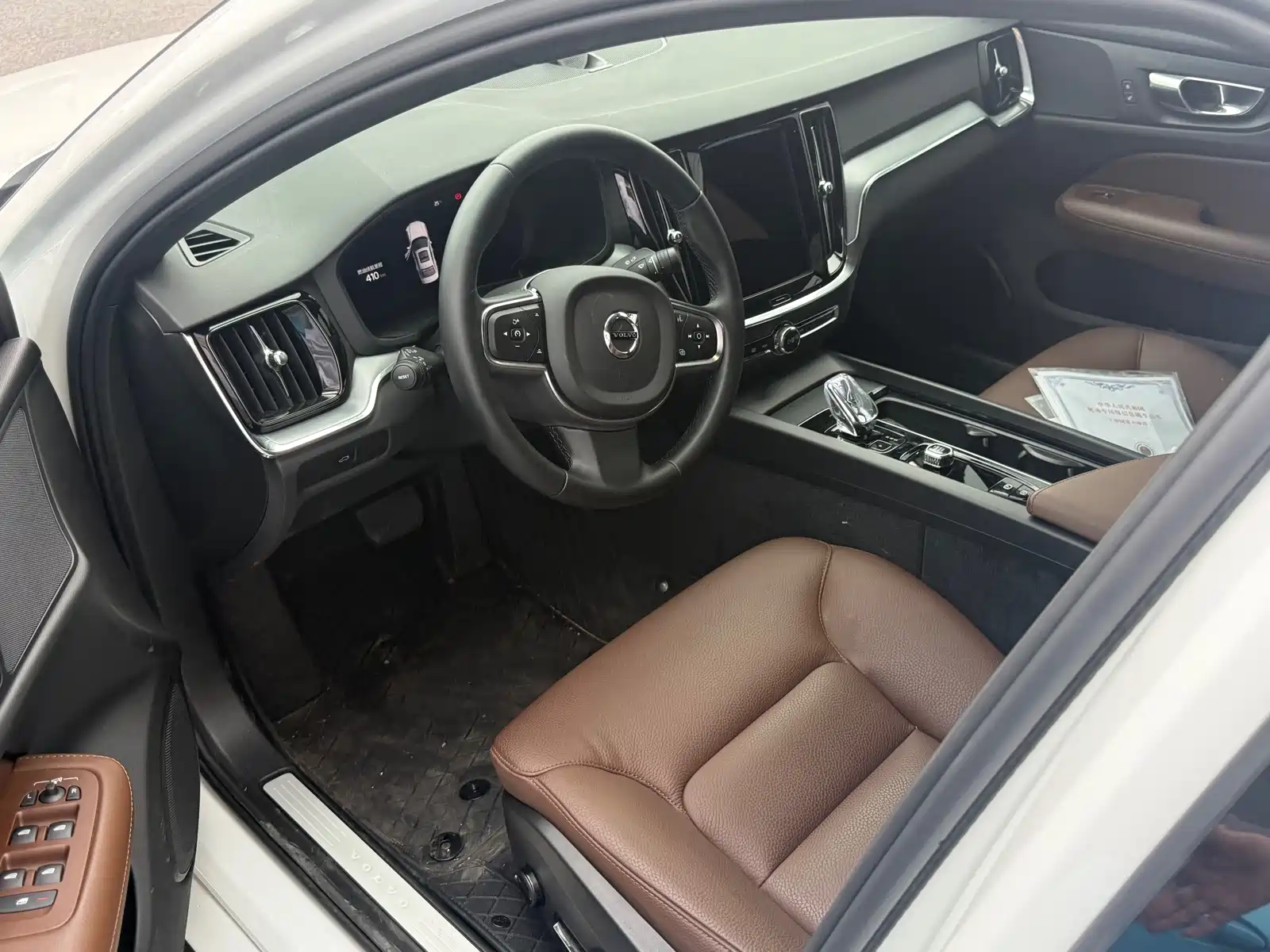 Фото 9 - Volvo S60