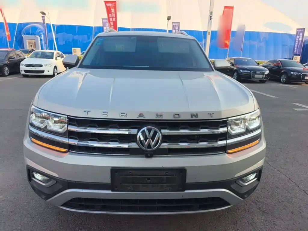 صورة 3 - Volkswagen Teramont