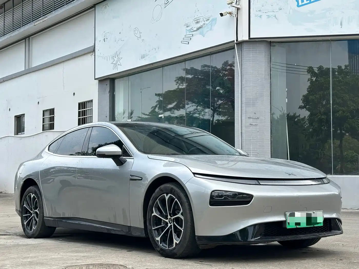 Фото 3 - XPeng P7