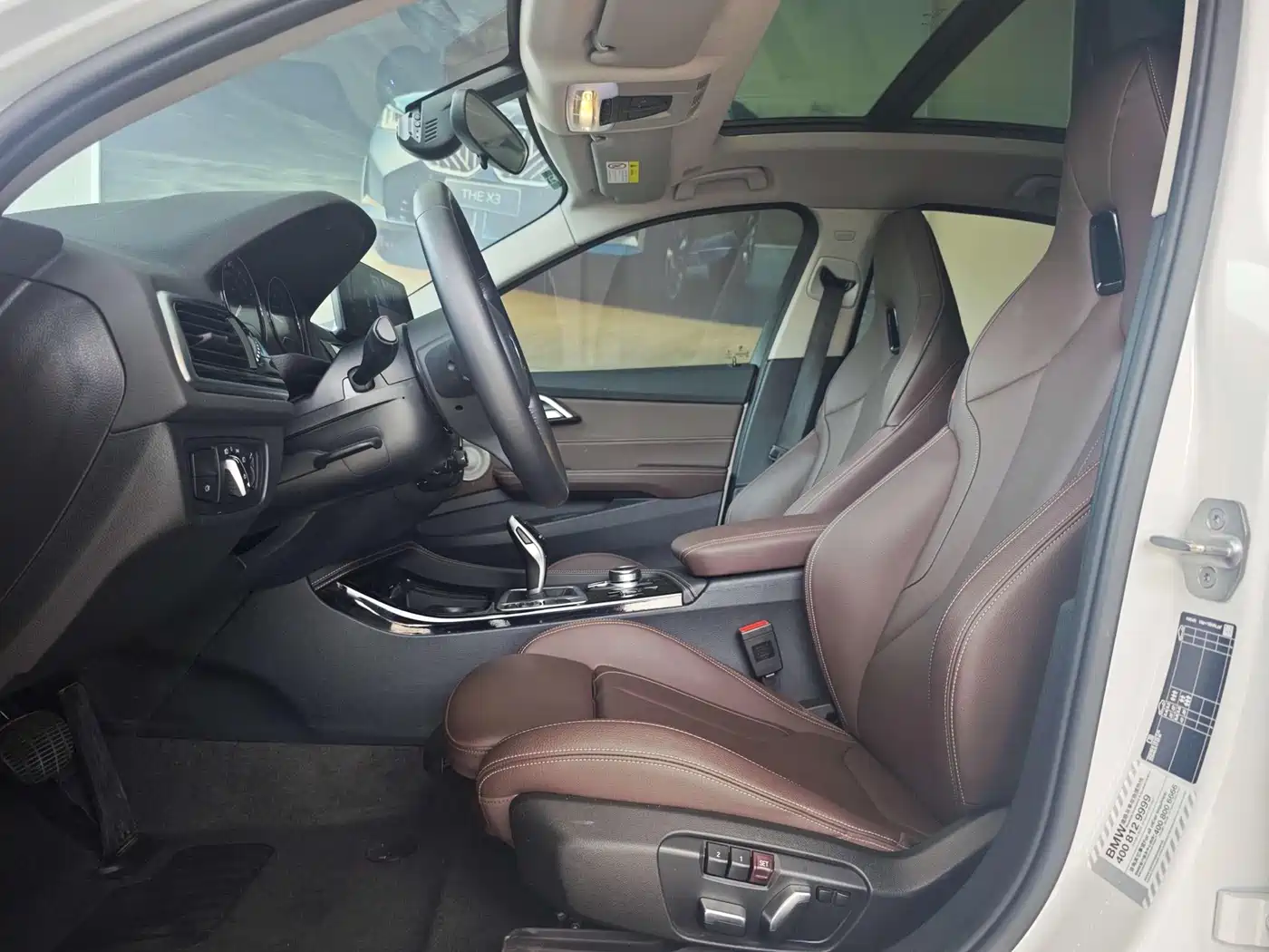 BMW 1 Series 2023 125i M Sport Shadow Edition фото 8