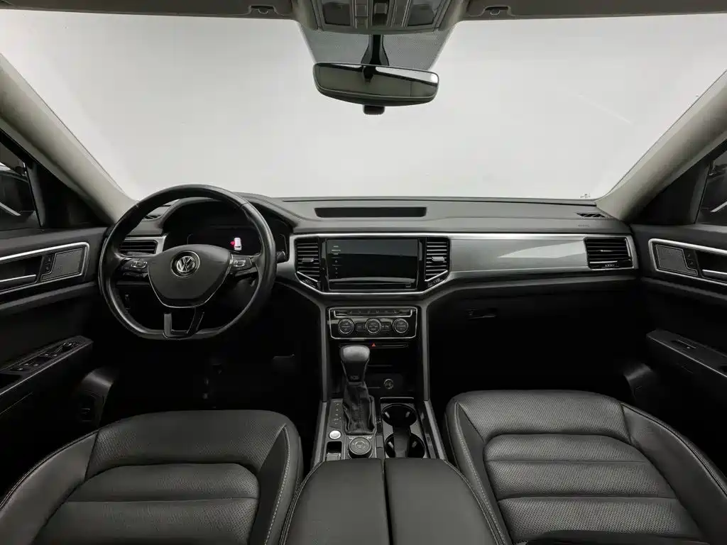 Фото 5 - Volkswagen Teramont