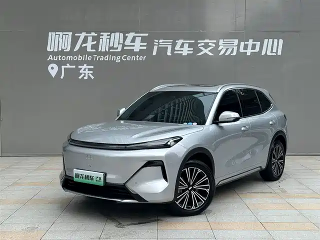 Geely Galaxy Starship 7 EM-i 2025 120km Navigation Edition