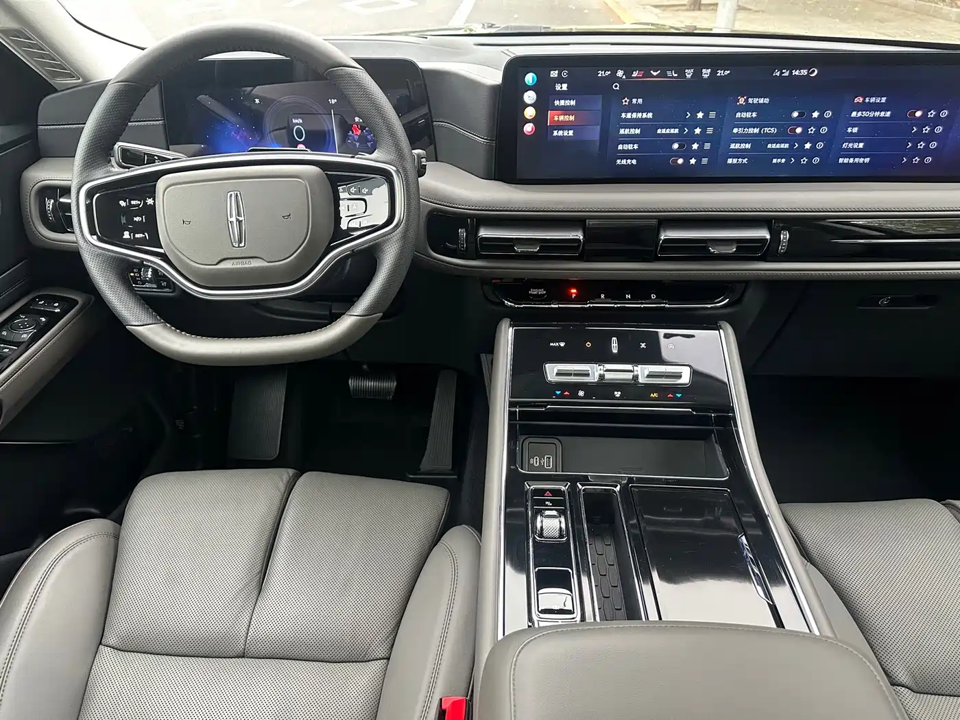 Lincoln Aviator 2026 2024 3.0T V6 AWD Luxury Edition 6-Seater