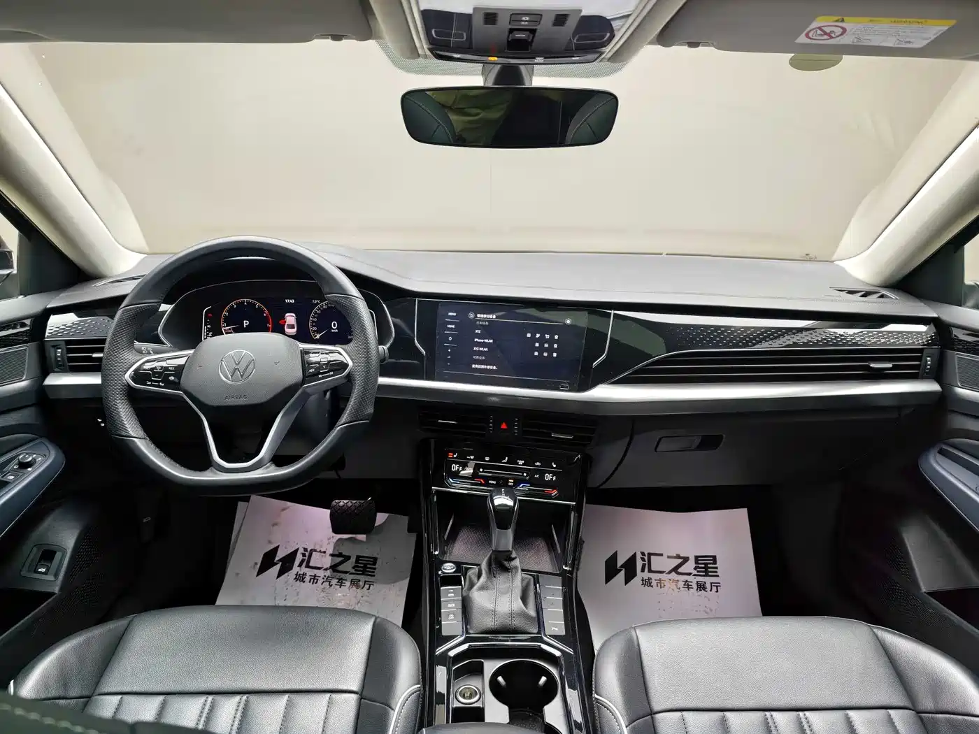 Volkswagen Passat 2023 330TSI Elite Edition фото 12