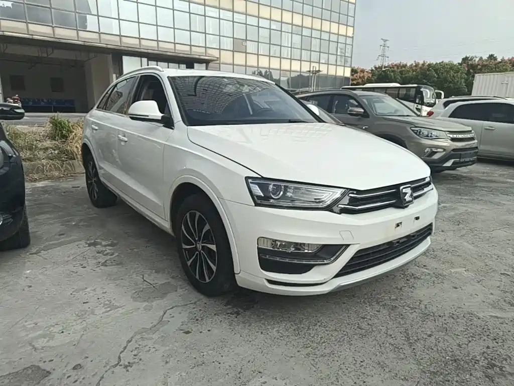 Zotye SR7 2016 2016 1.5T CVT Magic Cube Heart Edition China V