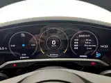 Фото 9 - Porsche Taycan