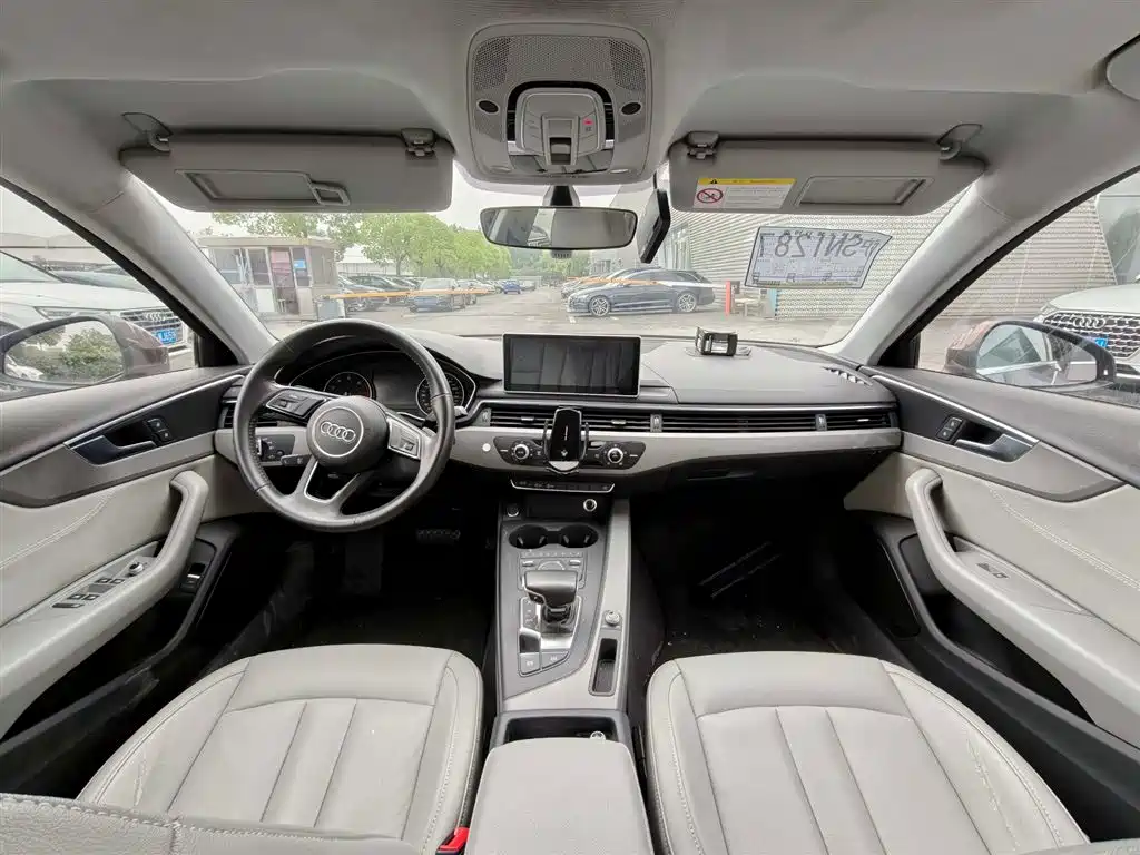 Audi A4L 2017 40 TFSI Progressive фото 16