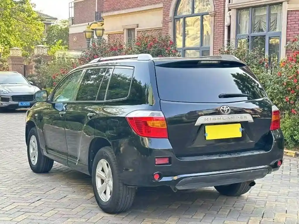 Toyota Highlander 2010 2009 2.7L 2WD 7-seater Elite Edition