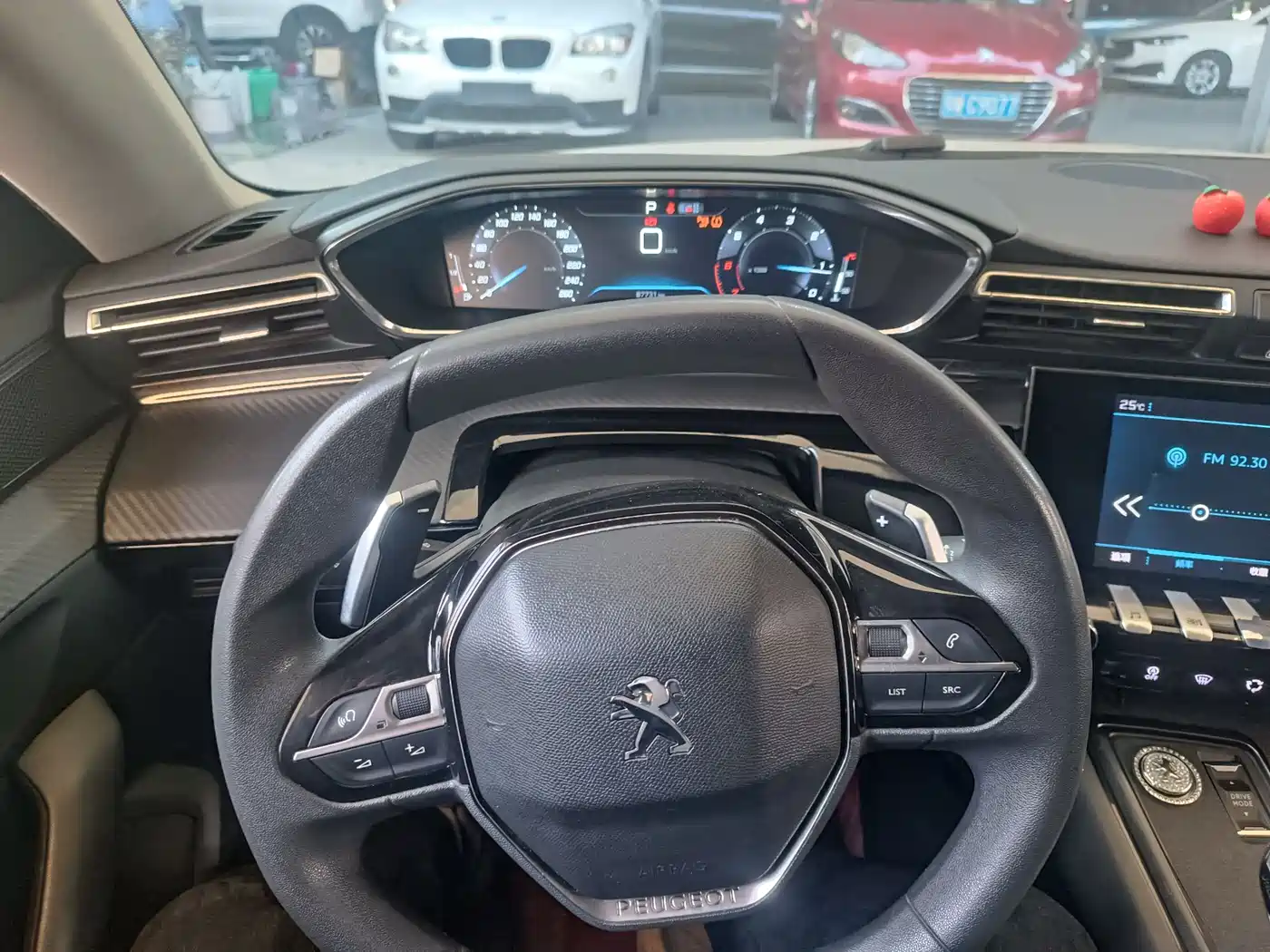 PEUGEOT 508