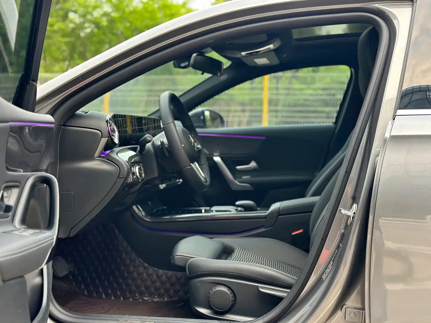 Mercedes-Benz A-Class (Import) 2022 Facelift A 200 Sporty фото 7
