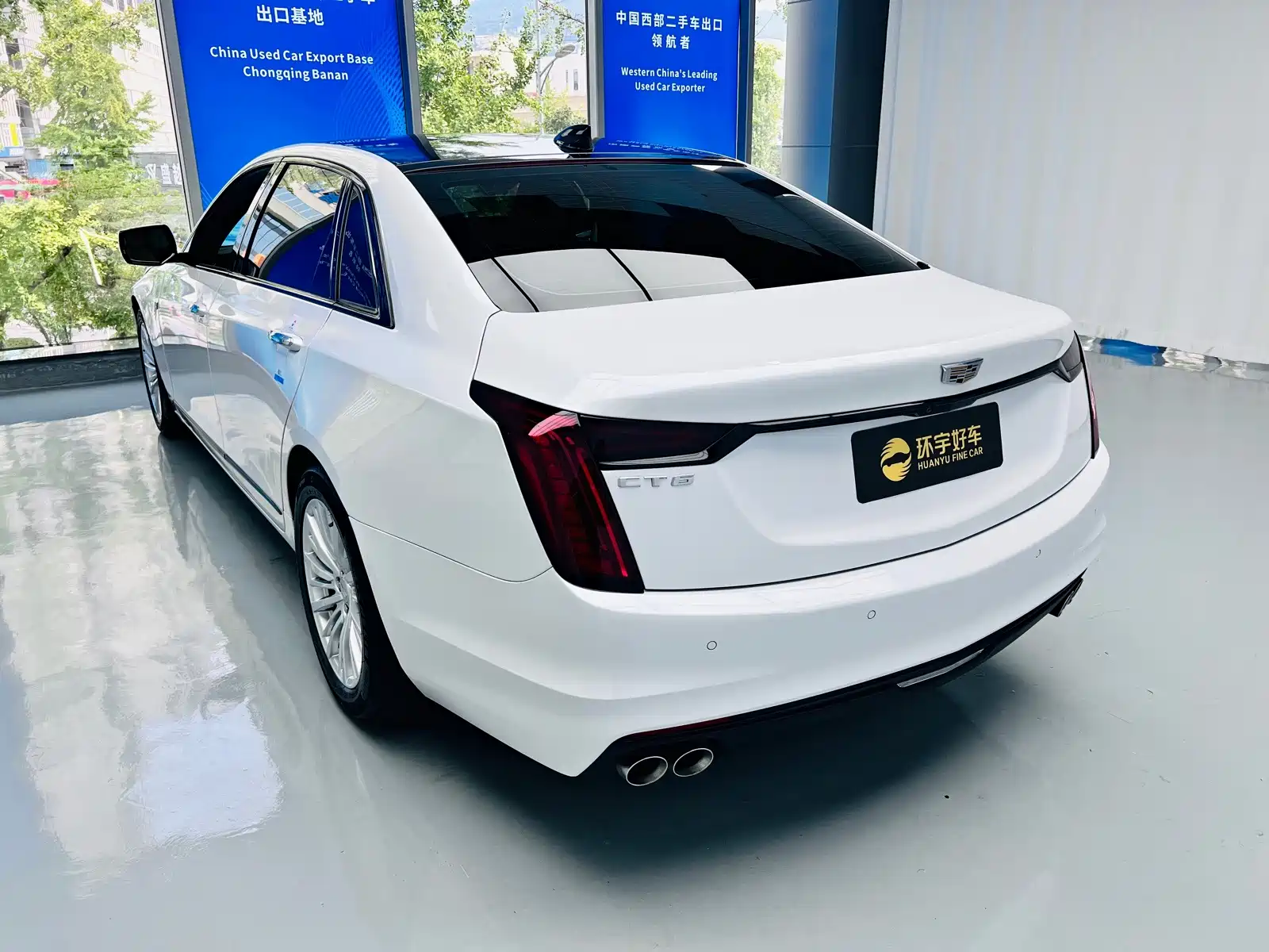 Фото 8 - Cadillac CT6