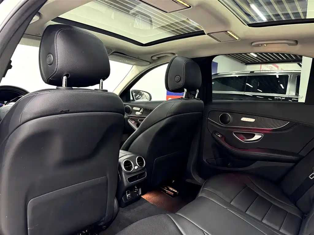 Mercedes-Benz C-Class 2020 Facelift C 260 L Sport фото 12