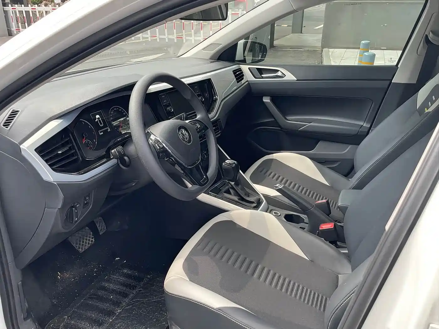 Фото 4 - Volkswagen Polo