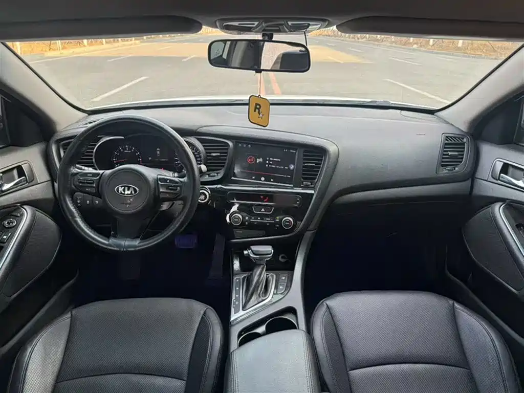 Kia K5 2014 2.0L Automatic LUXURY фото 24