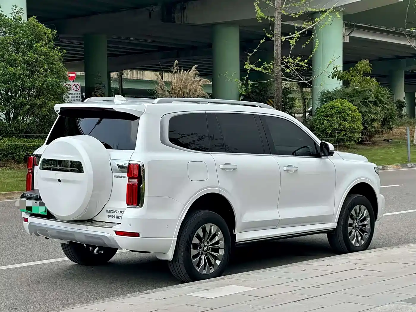 Tank 500 EV 2023 Hi4-T фото 9
