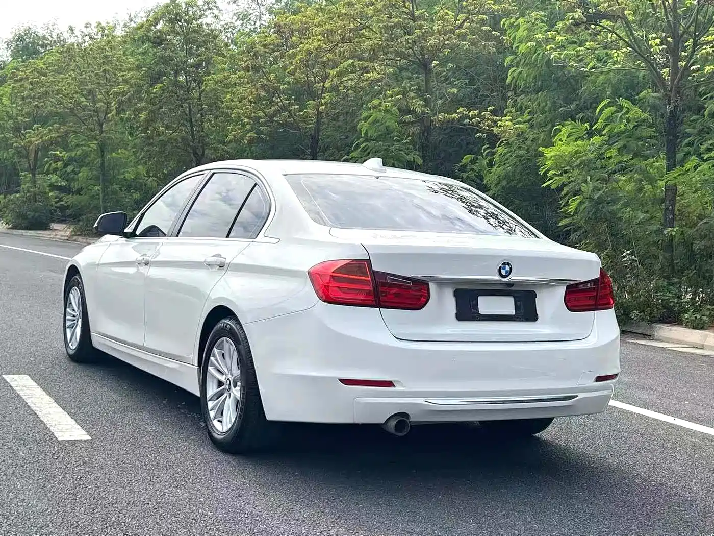 BMW 3 Series 2014 320Li Fashion фото 11