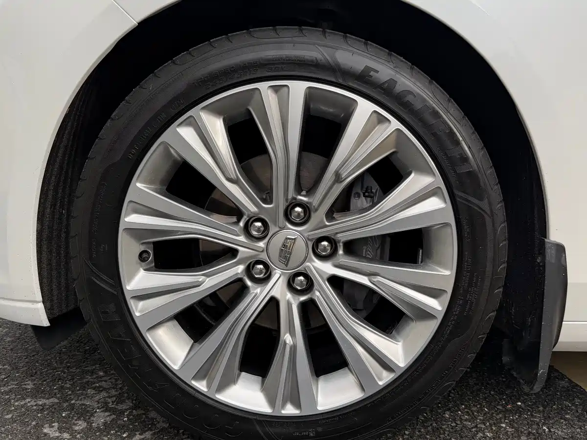 Cadillac CT6 2024 2023 28T Premium Model