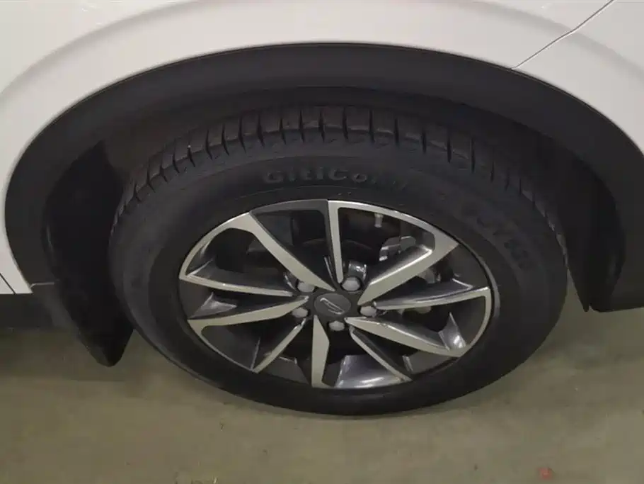 GEELY AUTOMOBILE BINYUE