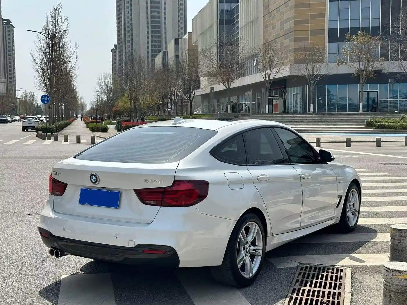 BMW 3 Series GT 2021 2020 320i M Sport Package