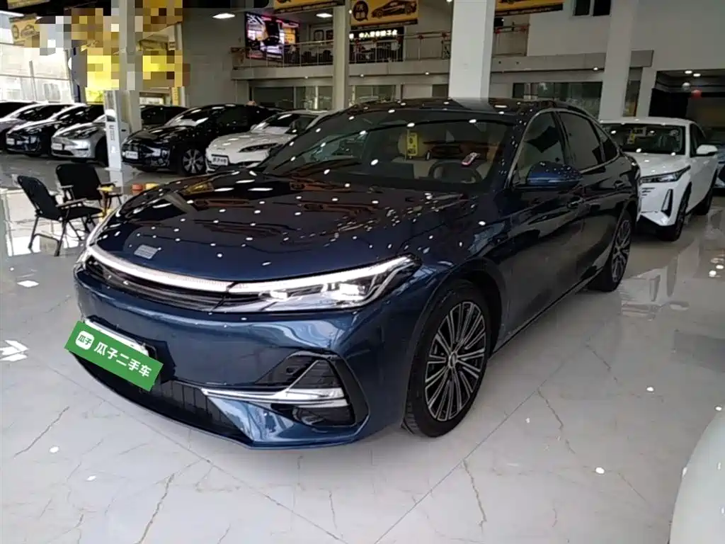 Geely Galaxy A7 2025 EM-i