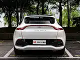 Фото 3 - Aston Martin DBX