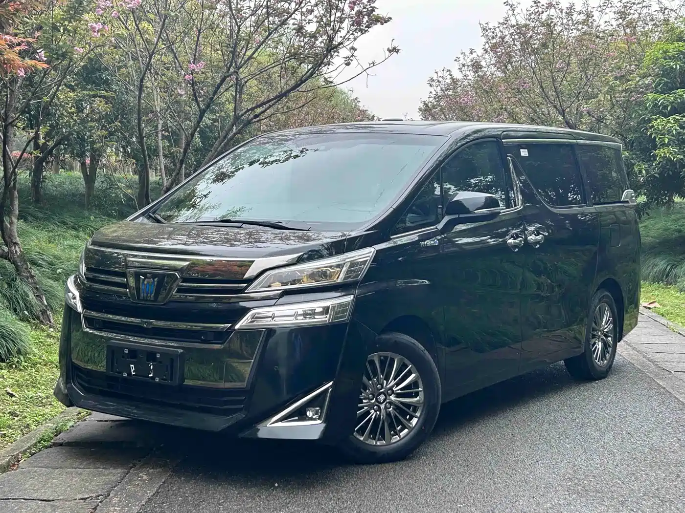 Toyota Vellfire 2023 2023 Crown Hybrid 2.5L HV Premium