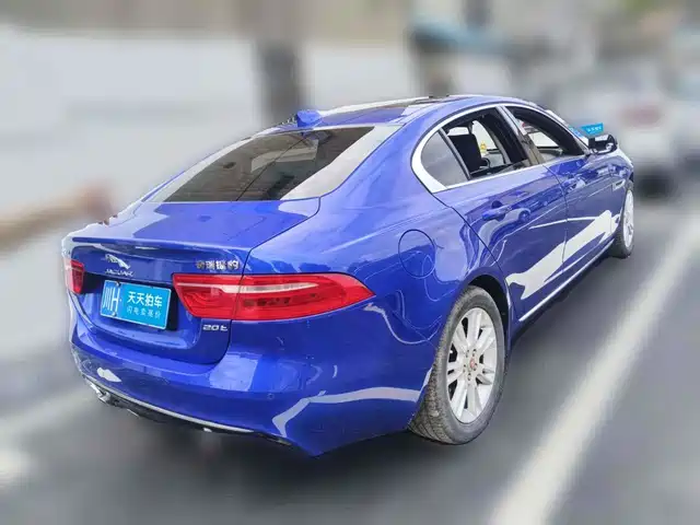 Jaguar XEL 2018 2.0T 200PS Luxury Edition — фото 2