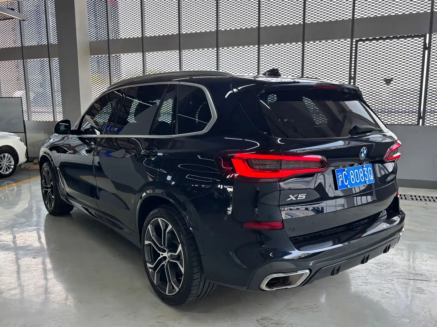 BMW X5 2022 2022 xDrive 40Li Premium M Sport Package