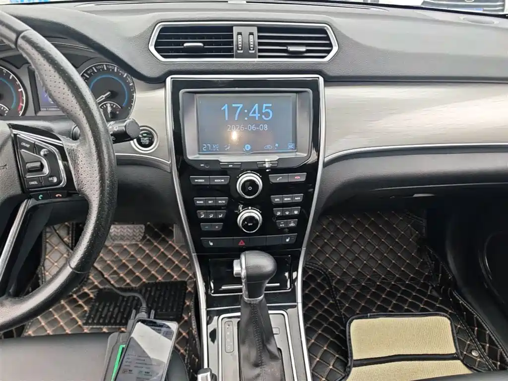 Haval H2 2015 2015 1.5T Automatic 2WD Elite Edition