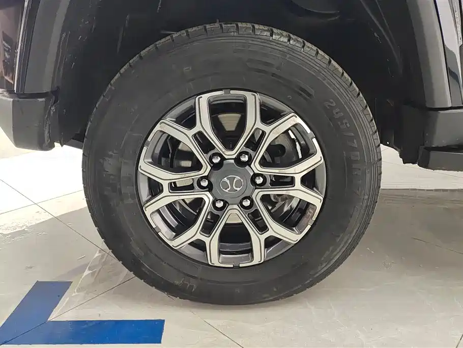 BAIC ORV Beijing Offroad BJ40 2019 2.3T Auto 4WD Urban Hunter Flagship (China VI) фото 6